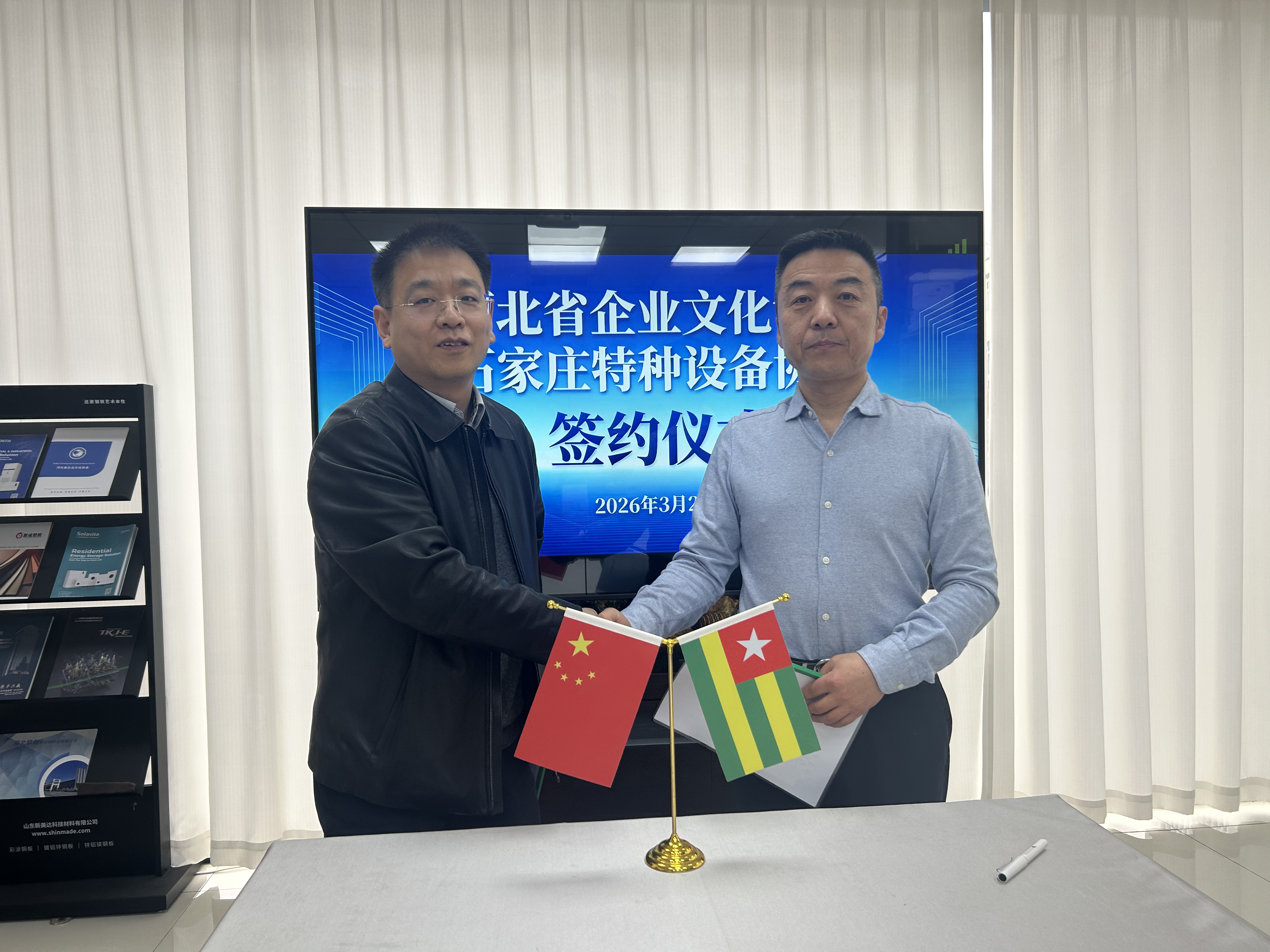 a5f3150074bf08263221dae3b30482ab.jpg a5f3150074bf08263221dae3b30482ab.jpg